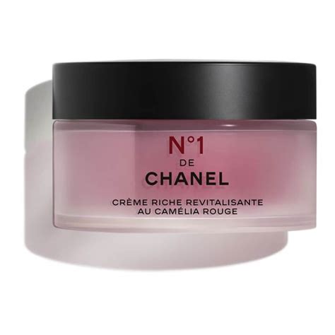 chanel creme revitalisante|is chanel moisturizer worth it.